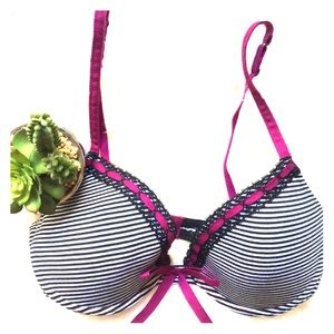 Xhilaration Black & White Stripe Ribbon Lace Bra